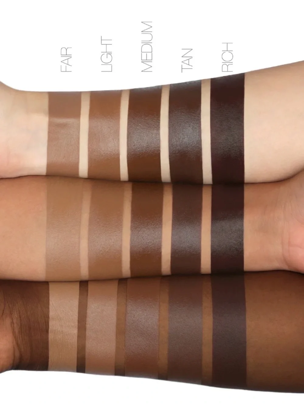 Huda Beauty Tantour Contour Bronzer in Tan